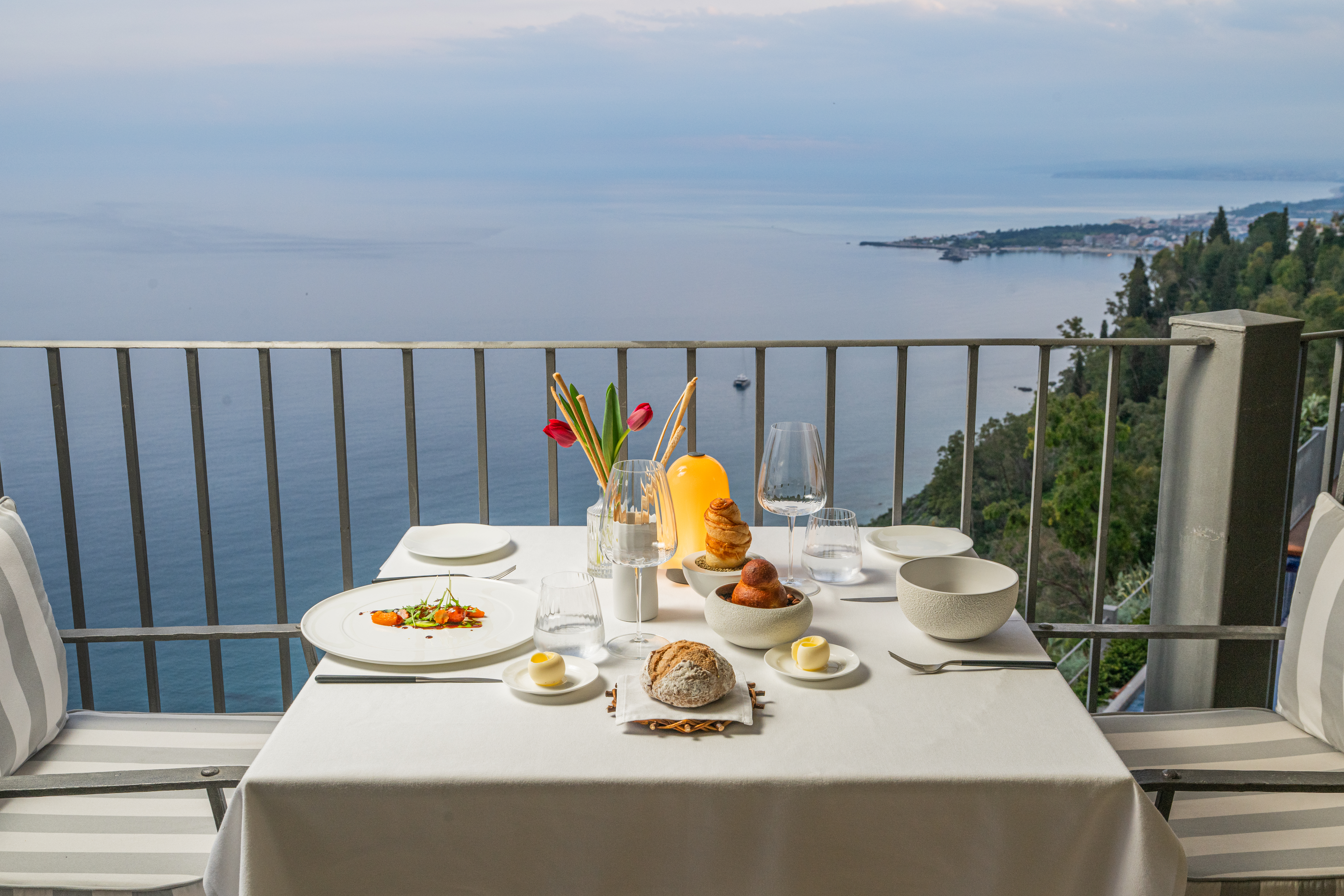 luxury Hotel In Italy